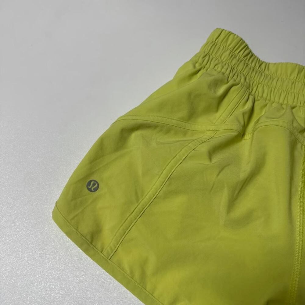 Lululemon Tracker Short 4" - Picture 4 of 7